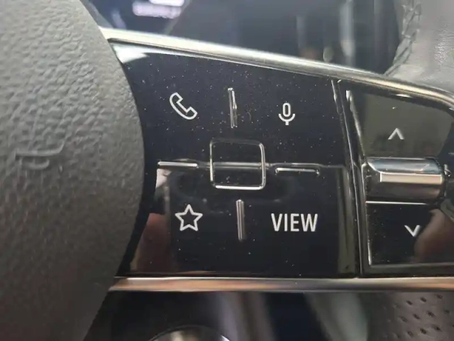 Renault Megane e-tech ev60 220 ch super charge — photo 16
