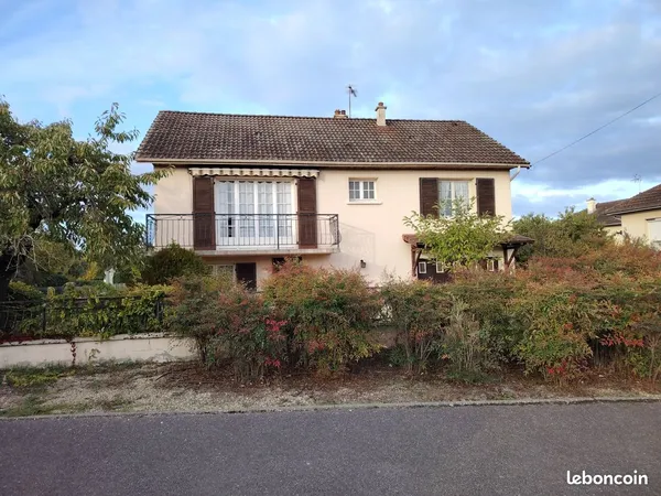 Vends maison à St Rémy 71100