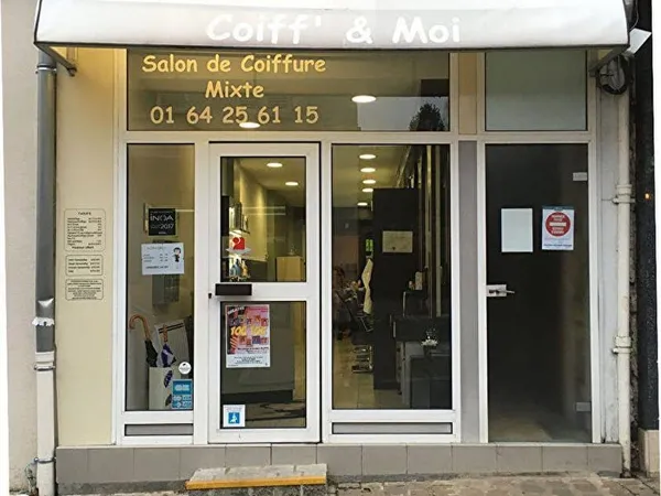 Local commercial 1 pièce 68 m²