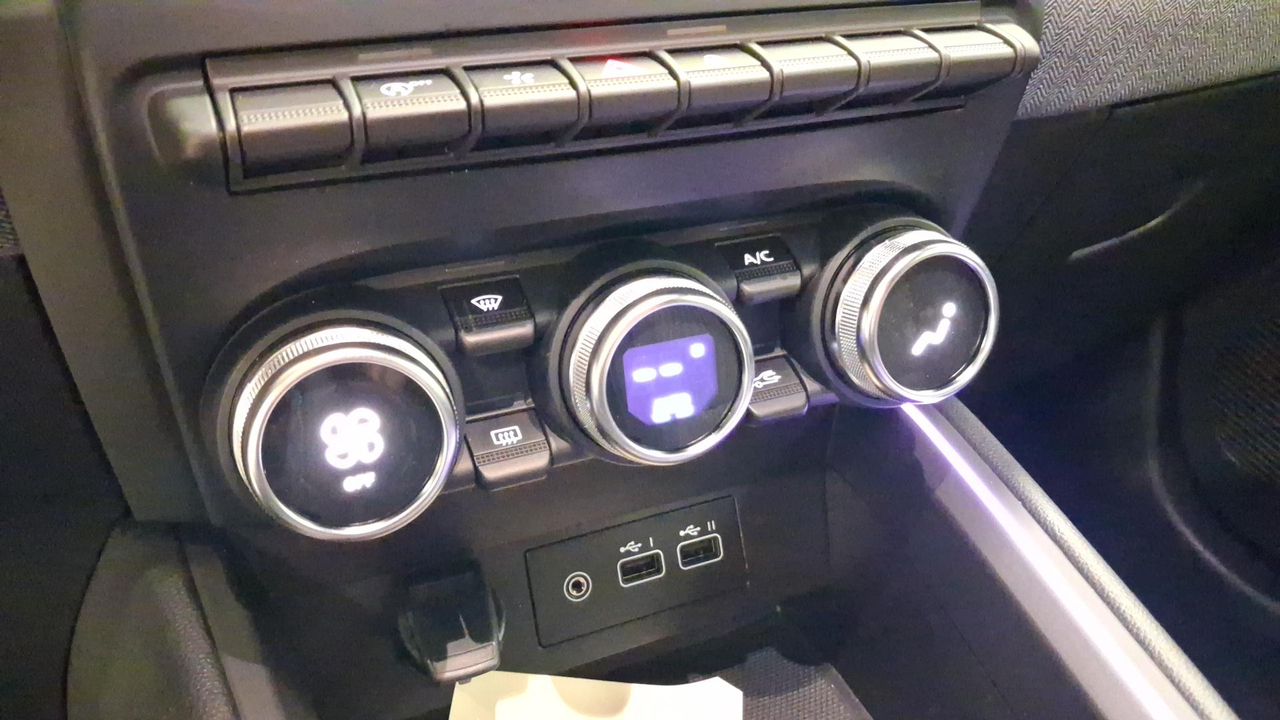 Renault Clio TCe 90 ch GSR2 — photo 21