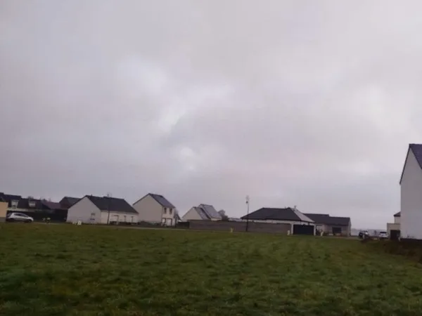 Terrain 723 m²