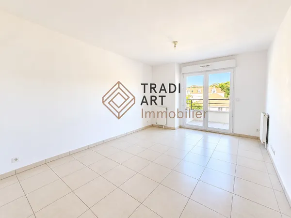 Appartement Sainte Genevieve Des Bois 3 pièce(s) 61.73 m2