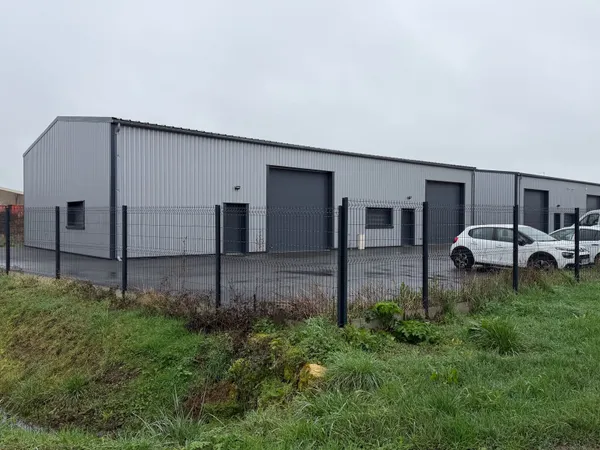 Local commercial 150 m²