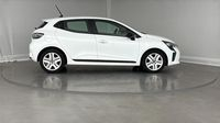 Renault Clio 1.5 Blue dCi 100ch Evolution - 24 — photo 4