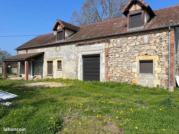 Longere à la campagne
