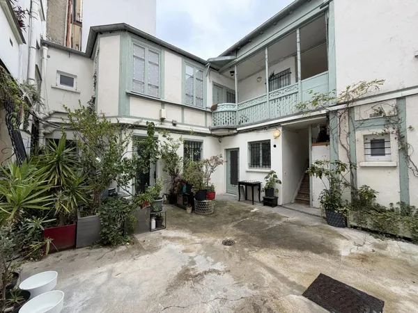Vends appartement - 25.07 m² - 2 pièces, 1 chambre - Paris 18ème
