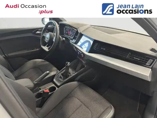 Audi A1 sportback 35 tfsi 150 ch s tronic 7 — photo 11