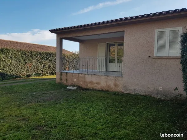 Maison f3 à l'année à morta