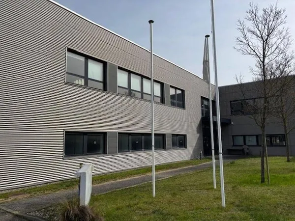 Bureaux 1119 m²
