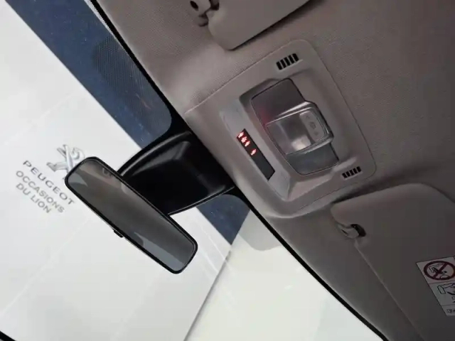 Citroën C3 puretech 110 bvm6 — photo 22