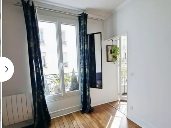 Vends studio lumineux+ Cave - 75015 Motte Piquet Dupleix proche Tour Eiffel