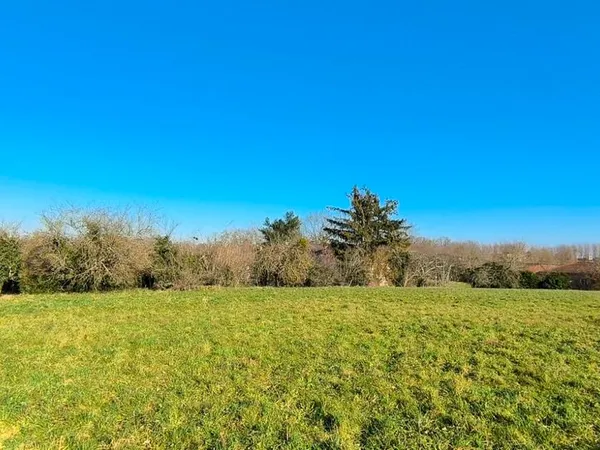 Terrain viabilisé