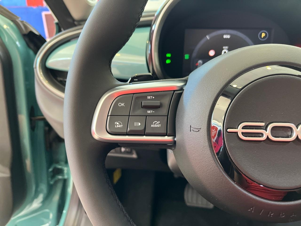 Fiat 600 1.2 hybrid turbo 110ch icone edct6 — photo 14