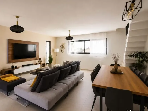 Propriété 4 pièces 92 m²