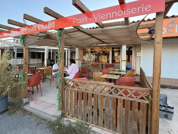 A vendre point chaud/sandwicherie/pâtisserie/snacking