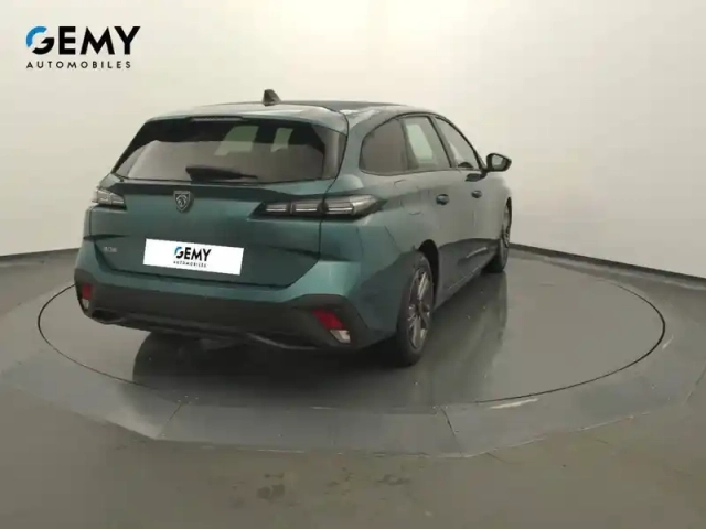 Peugeot 308 sw hybrid 136 e-dcs6 — photo 11