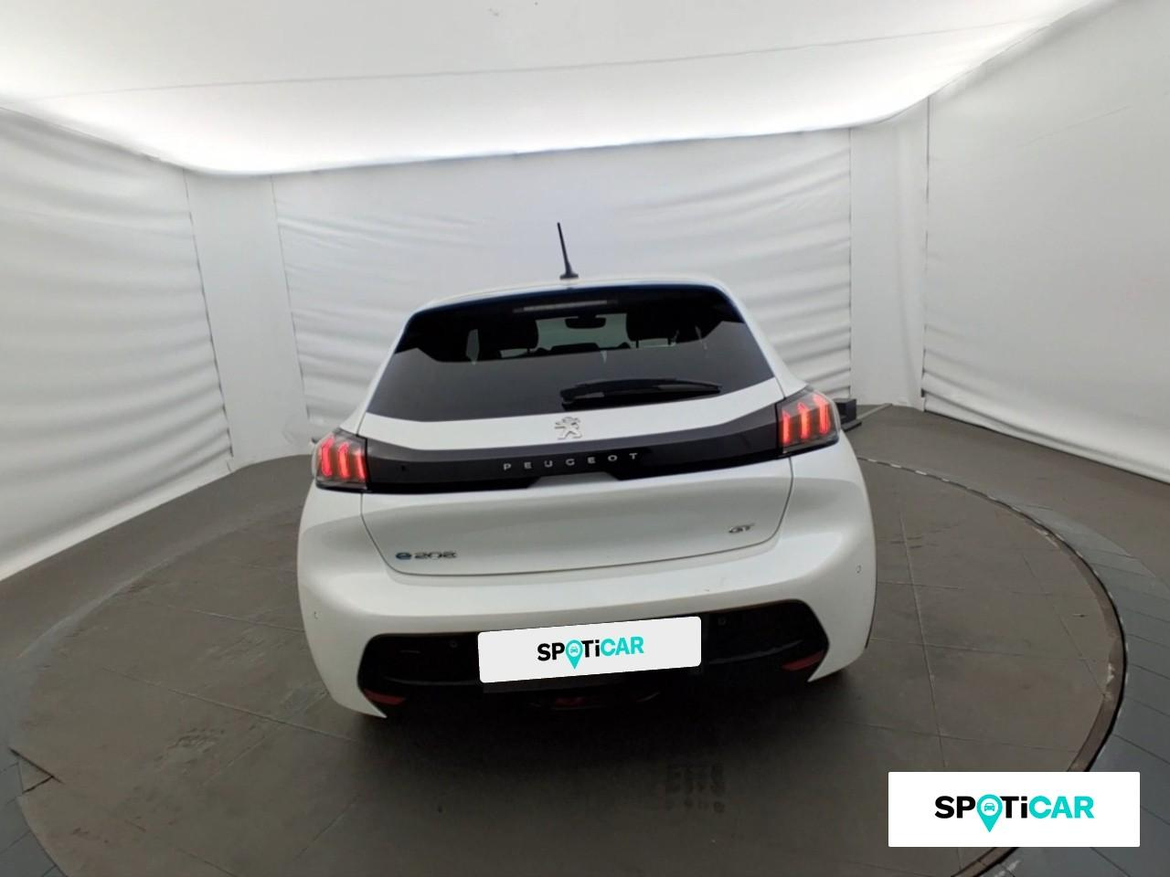 Peugeot 208 e-208 136ch gt — photo 5