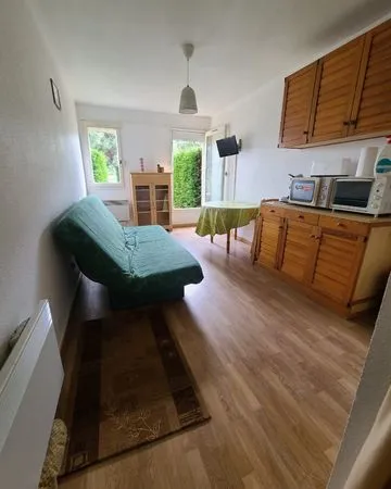 Studio pied de piste avec jardin