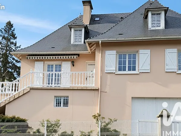 Maison familiale 8 pièces 135 m²