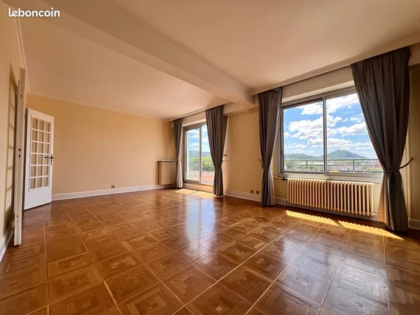 Appartement 4 pièces 89 m²