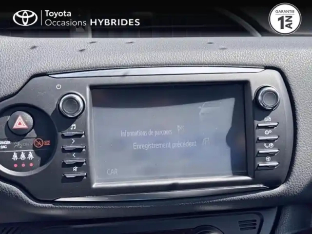 Toyota Yaris 70 vvt-i france business 5p my19 — photo 15