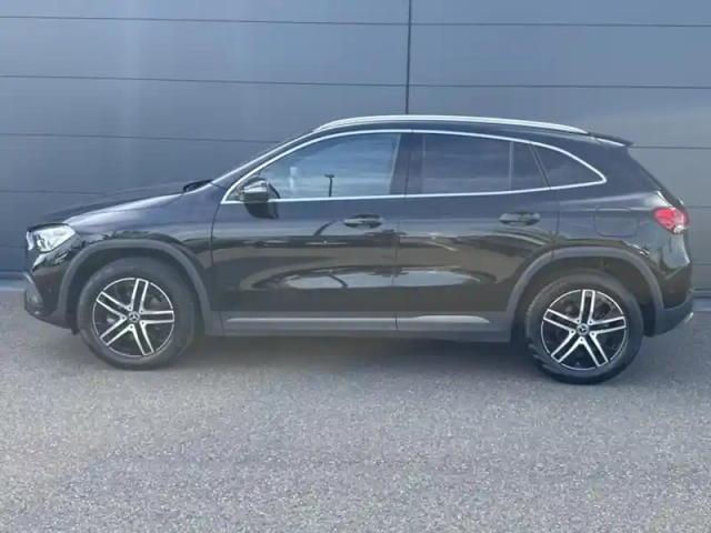 Mercedes Gla 200 d progressive line — photo 2