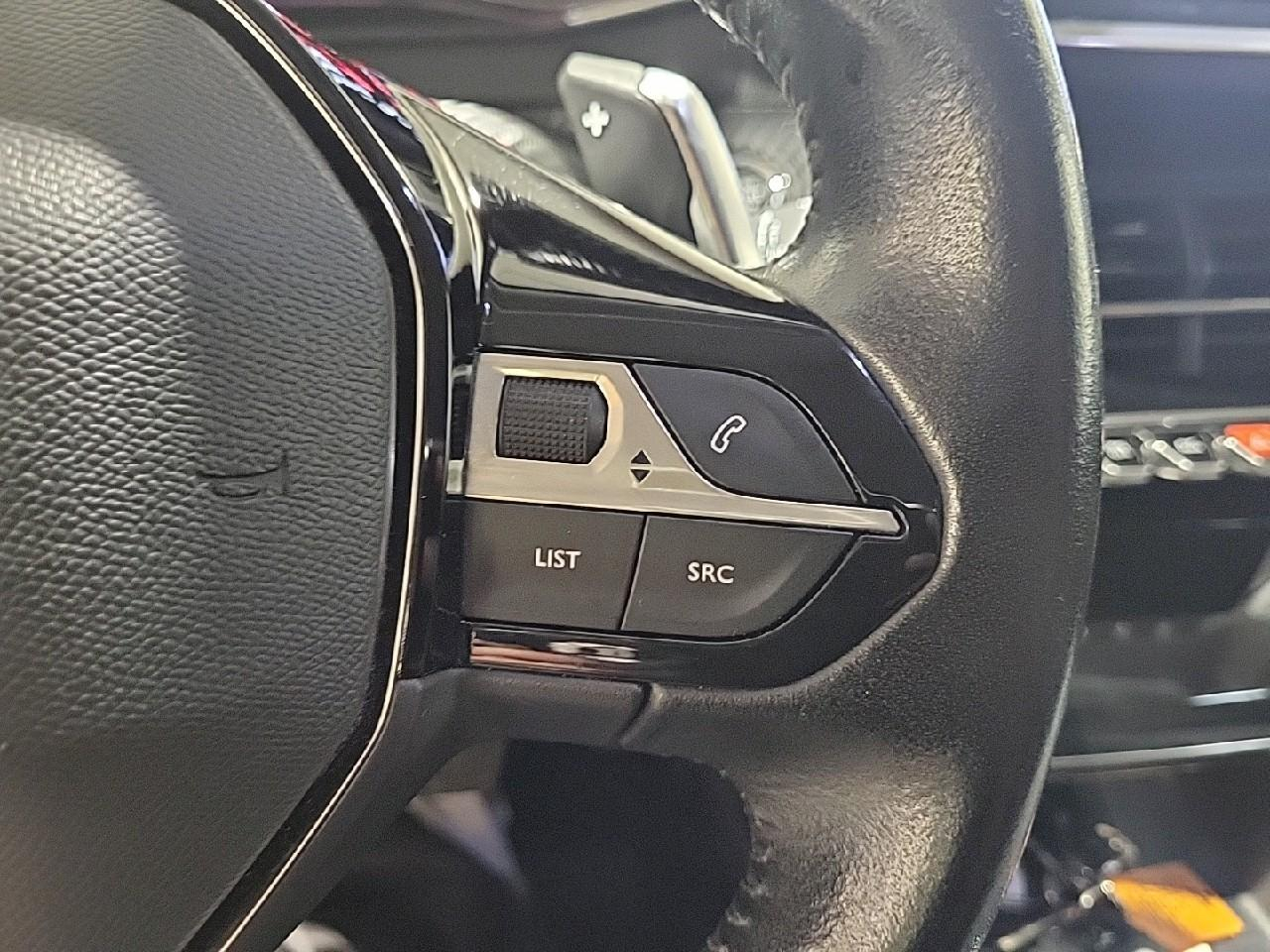 Peugeot 2008 bluehdi 130 s&s eat8 allure — photo 18