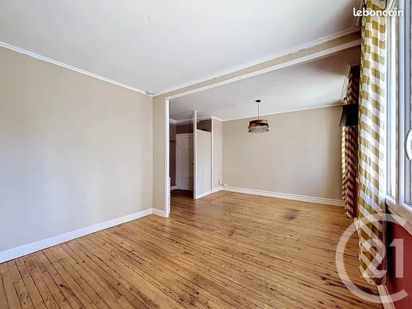 Appartement 4 pièces 56 m²