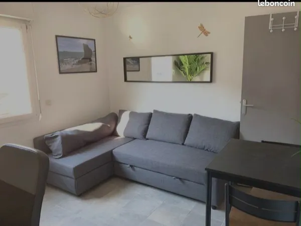 À louer : studio Toulon quartier saint jean du var