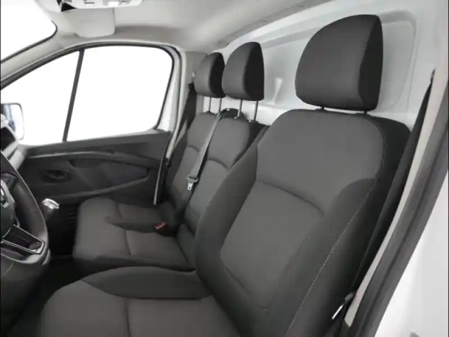 Renault Trafic fg l2h1 3t 2.0 blue dci 130ch grand confort e6e — photo 8