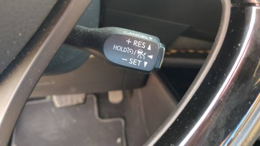 Toyota C-HR 1.8 VVT-i 122 2WD CVT 99 - Graphic – 2019 – 97407 km – Hybride essence – Boîte Automatique — photo 5