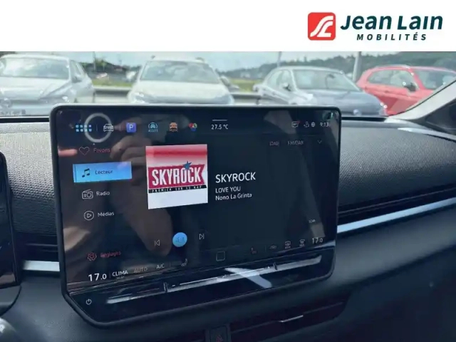 Volkswagen T-Roc 1.5 etsi evo2 hybrid 150 ch dsg7 — photo 15