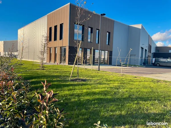 Cellules commerciales / locaux professionnels - Cysoing