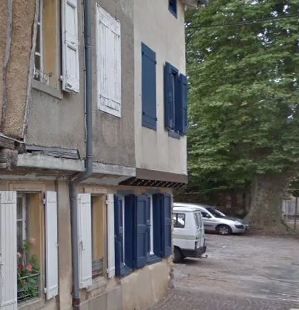 Soreze, maison T4 60m2, 520e CC