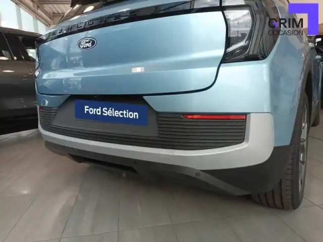 Ford Explorer awd extended range 79 kwh 340 ch — photo 19