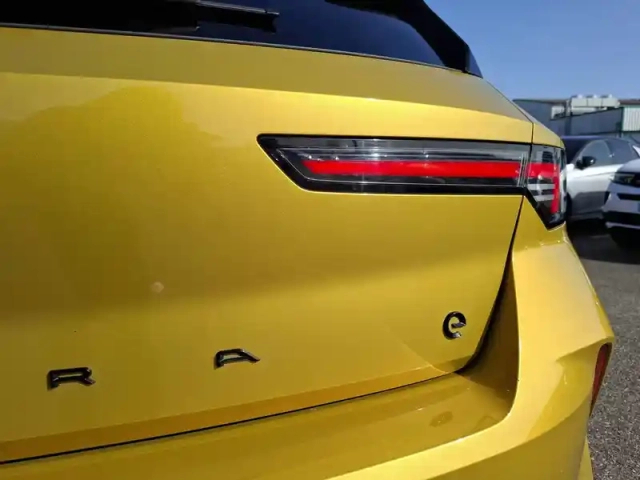 Opel Astra electrique 156 ch &amp; batterie 54 kwh — photo 52