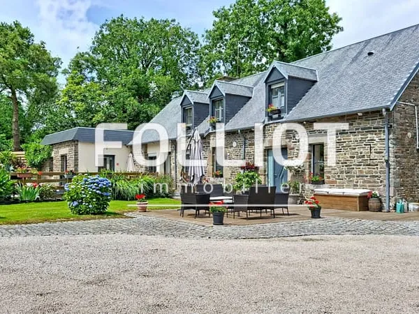 Maison Le Mesnil Garnier 7 pièce(s) 204 m2