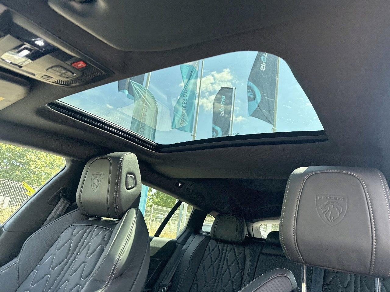 Peugeot 508 sw hybrid 225ch allure e-eat8 — photo 18