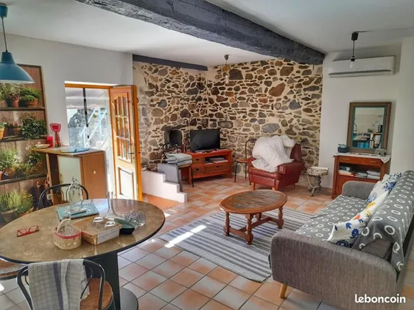 Maison 10 pièces 225 m²