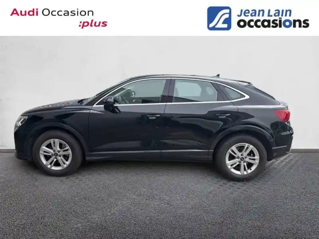 Audi Q3 sportback 35 tfsi 150 ch s tronic 7 — photo 8