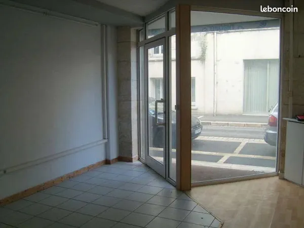 Boutique 25 m² Angoulême