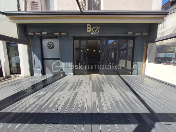 ? EMPLACEMENT N°1  RIVES (38 - Isère)  DROIT AU BAIL  BAR RESTAURANT  LICENCE IV INCLUSE