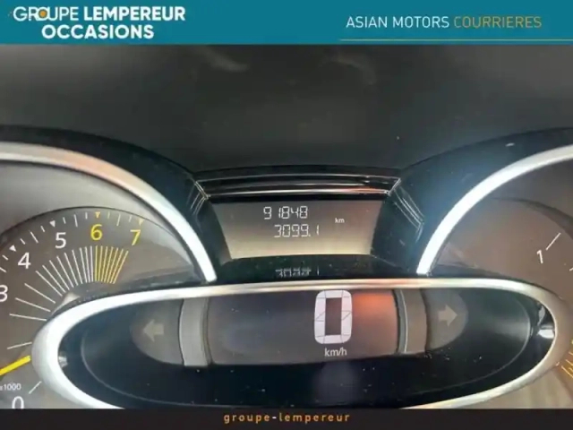 Renault Clio estate 0.9 tce 90ch intens euro6 2015 — photo 14