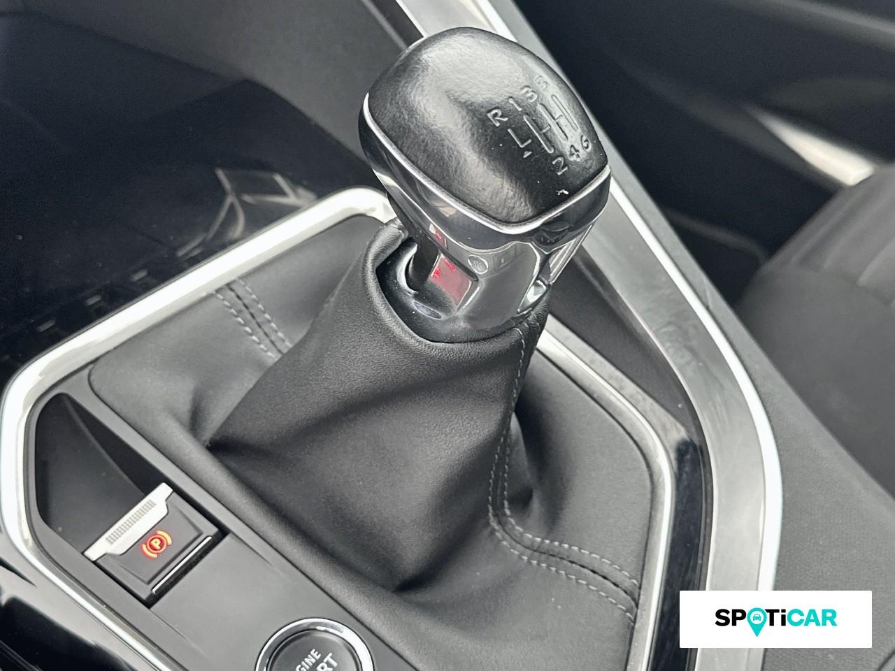 Peugeot 3008 1.2 puretech 130ch s&s style — photo 14