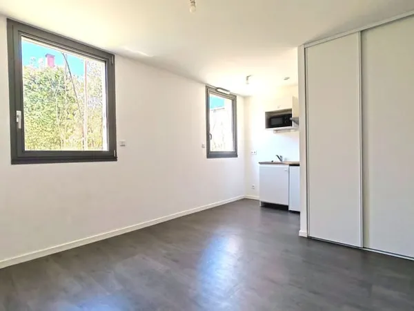 Studio 1 pièce 23 m²