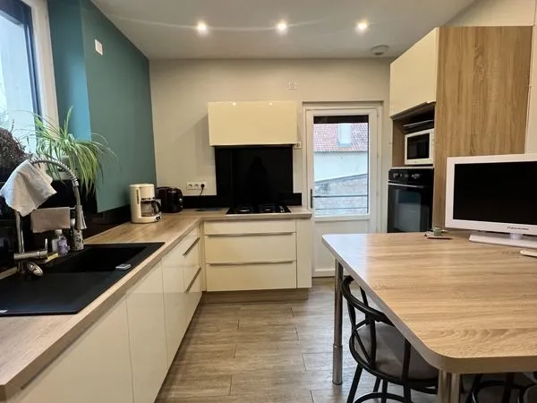 Maison 6 pièces 100 m²