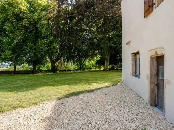 Maison 5 pièces 147 m²