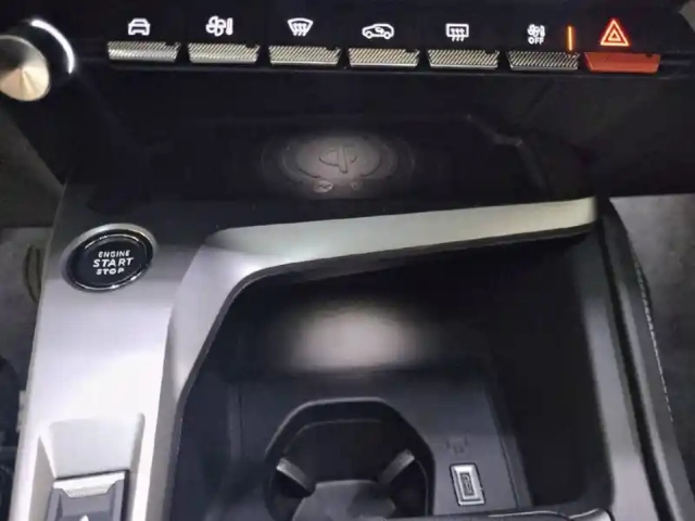 Peugeot 308 puretech 130ch s&amp;s bvm6 — photo 49