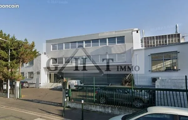 Local bureaux 2 391 m²