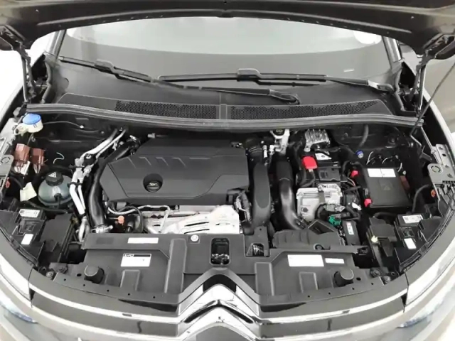 Citroën C5 Aircross hybride rechargeable 225 s&amp;s e-eat8 — photo 40